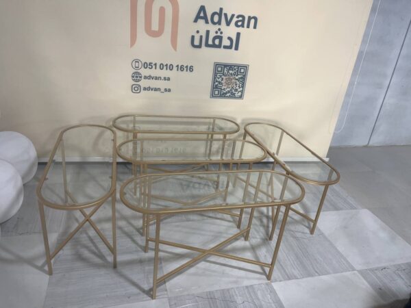 طاولات خدمة
