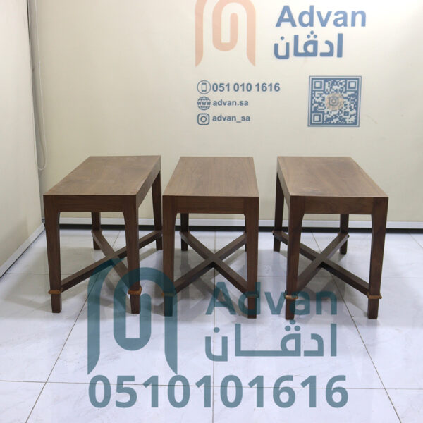 طاولة مجلس .