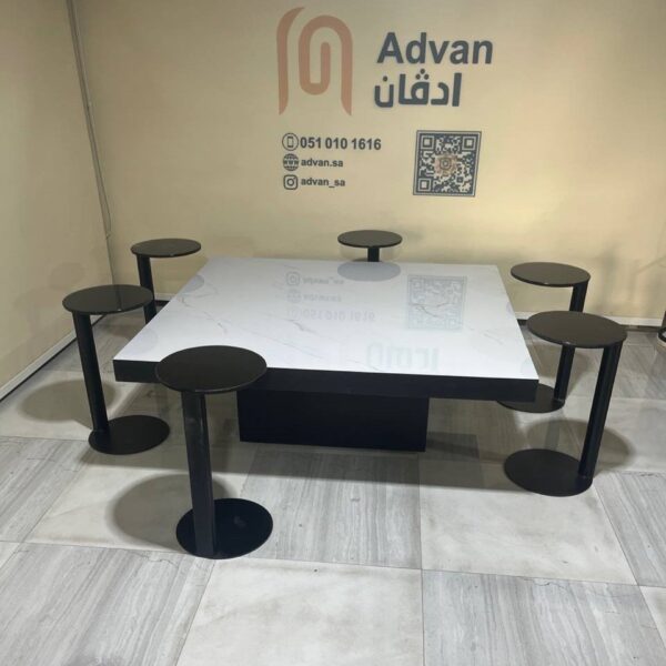 طاولة مجلس