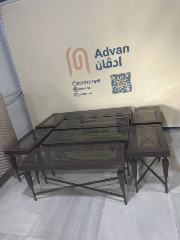 طاولات خدمة