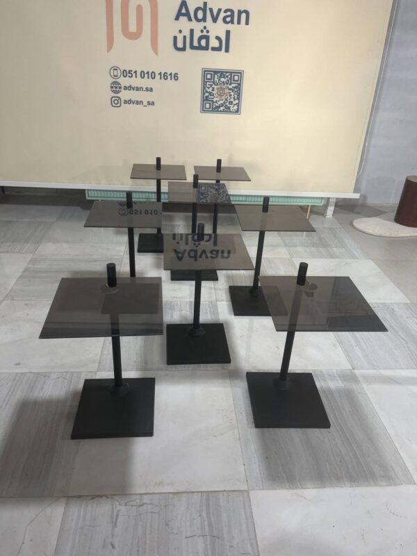 طاولات خدمة